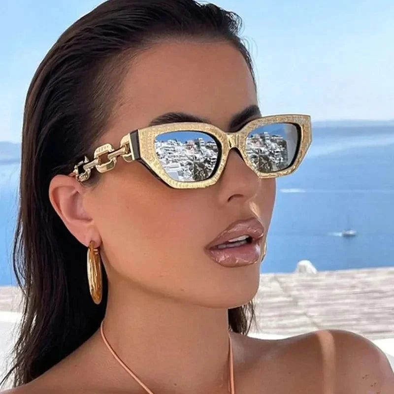 New Fashion Gold Cat Eye Sunglasses Women Designer Glasses Black Sunglasses for Women UV400