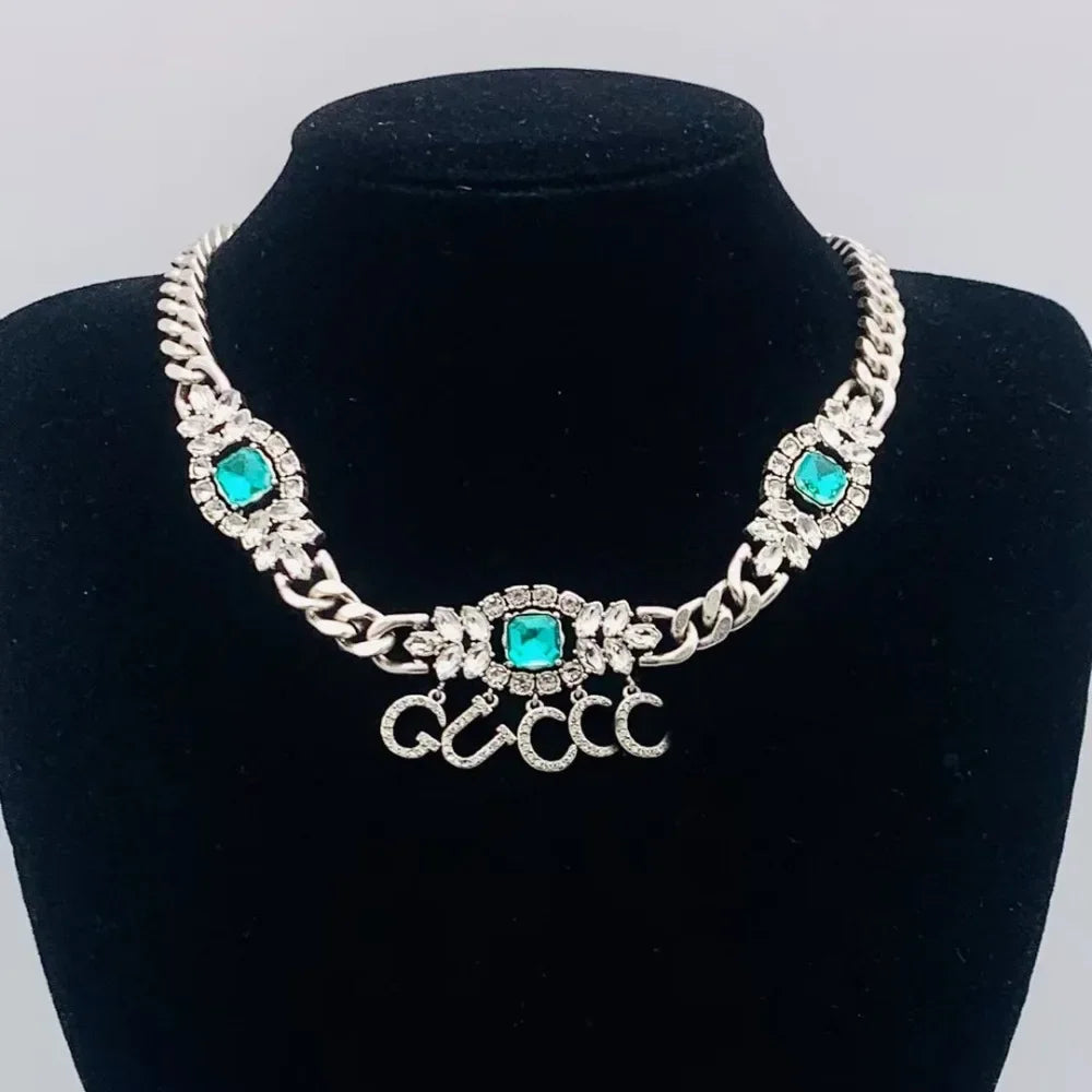 2025 New High-end Luxury Letter Necklace Is Suitable for Daily Wear