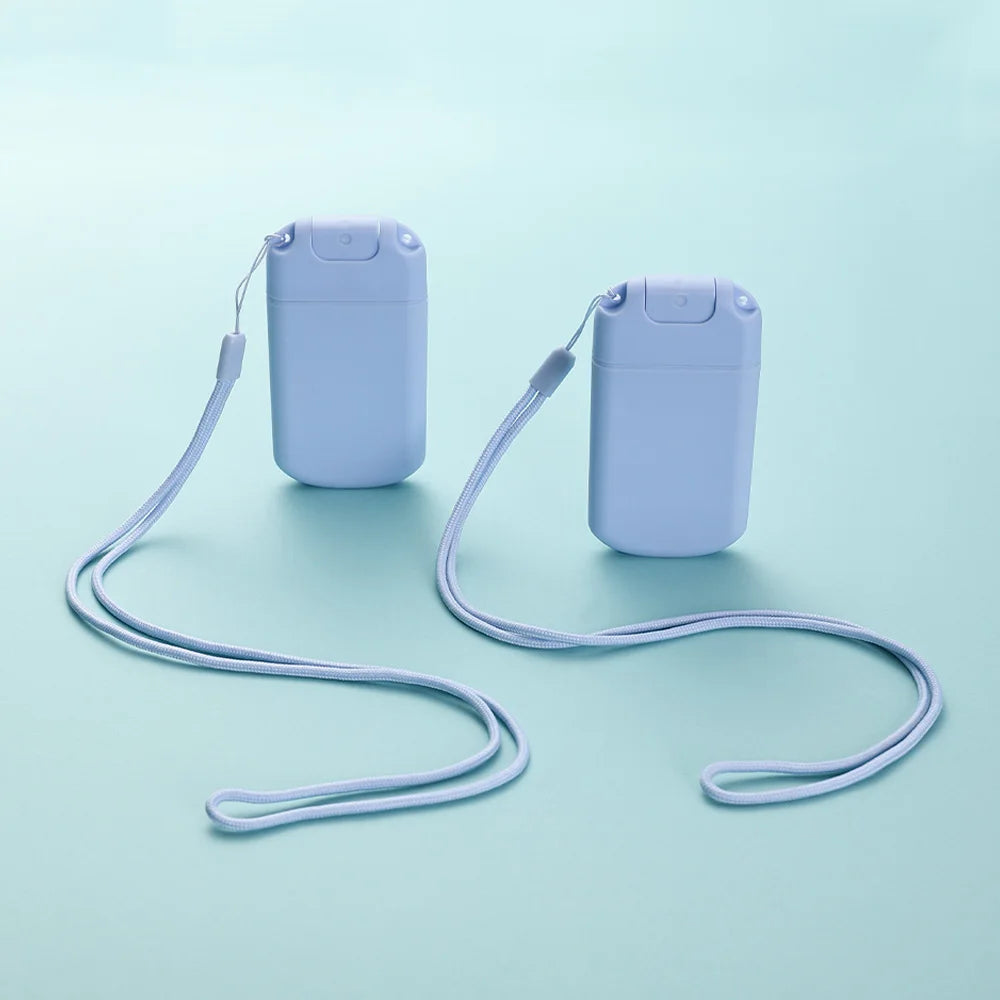 2Pcs Pink/Blue 30ml Card Type Spray Bottles Refillable Perfume Atomizer Travel